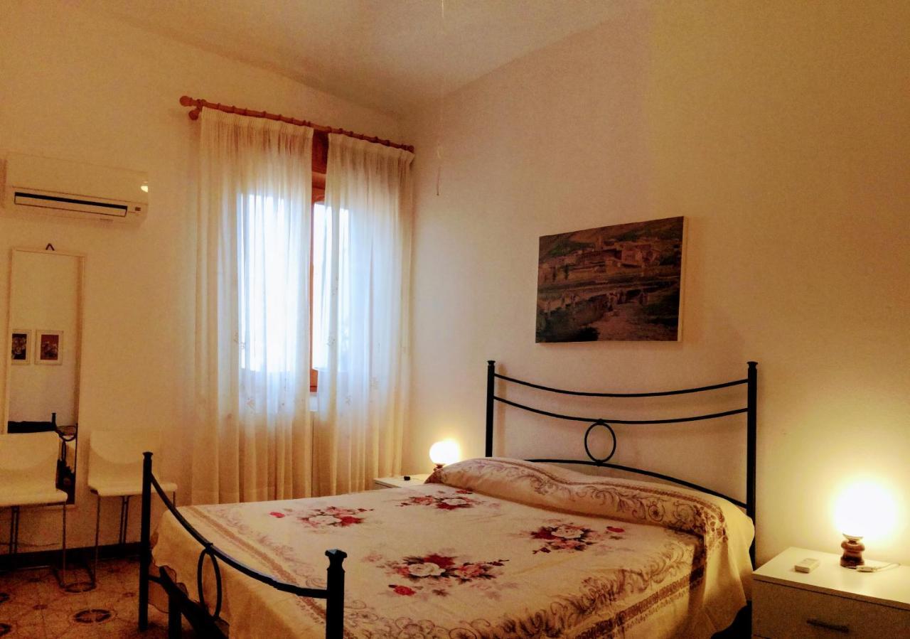 Casa Vacanze Sole E Mare Teulada Luaran gambar